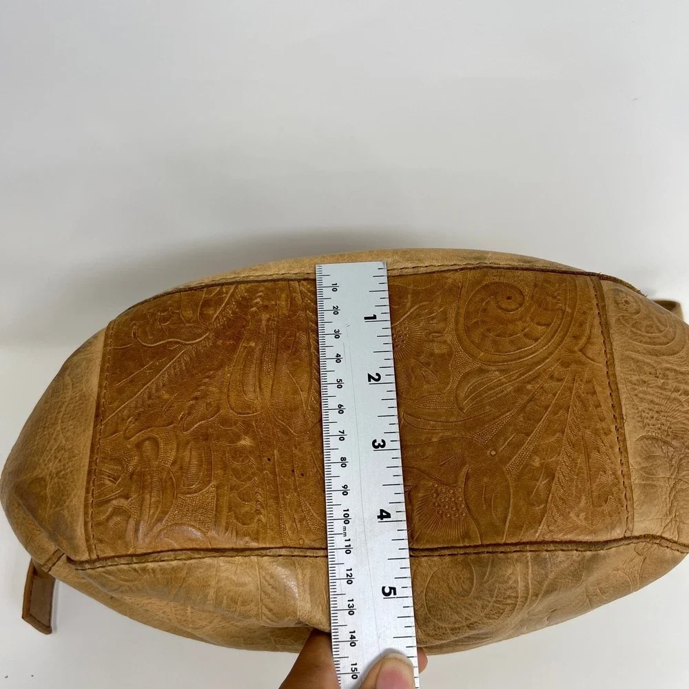 American Leather Co Embossed Leather Shoulder Bag Tan Brown Hobo Tote Purse